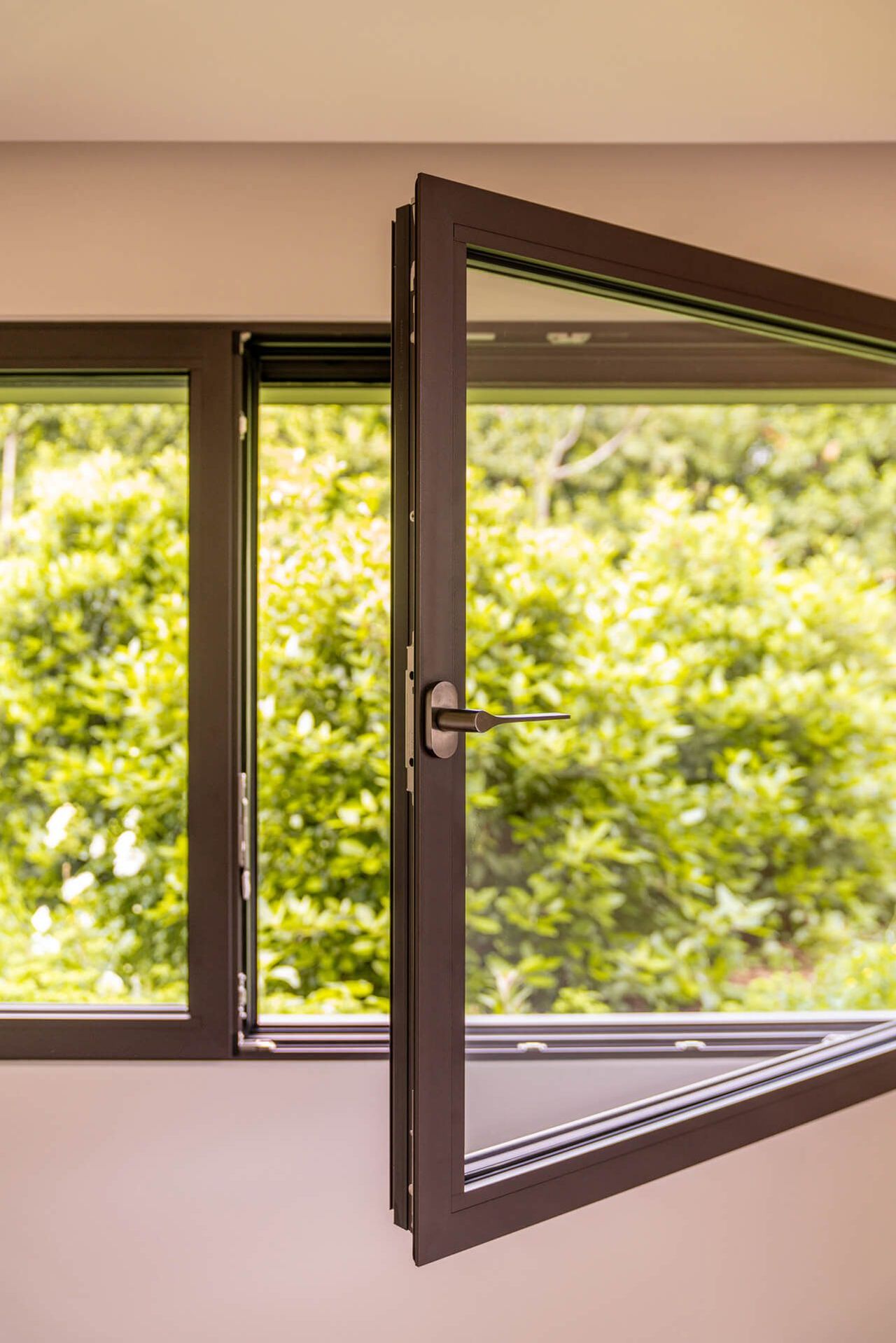 Aluxima_DC_House_(22)_rid