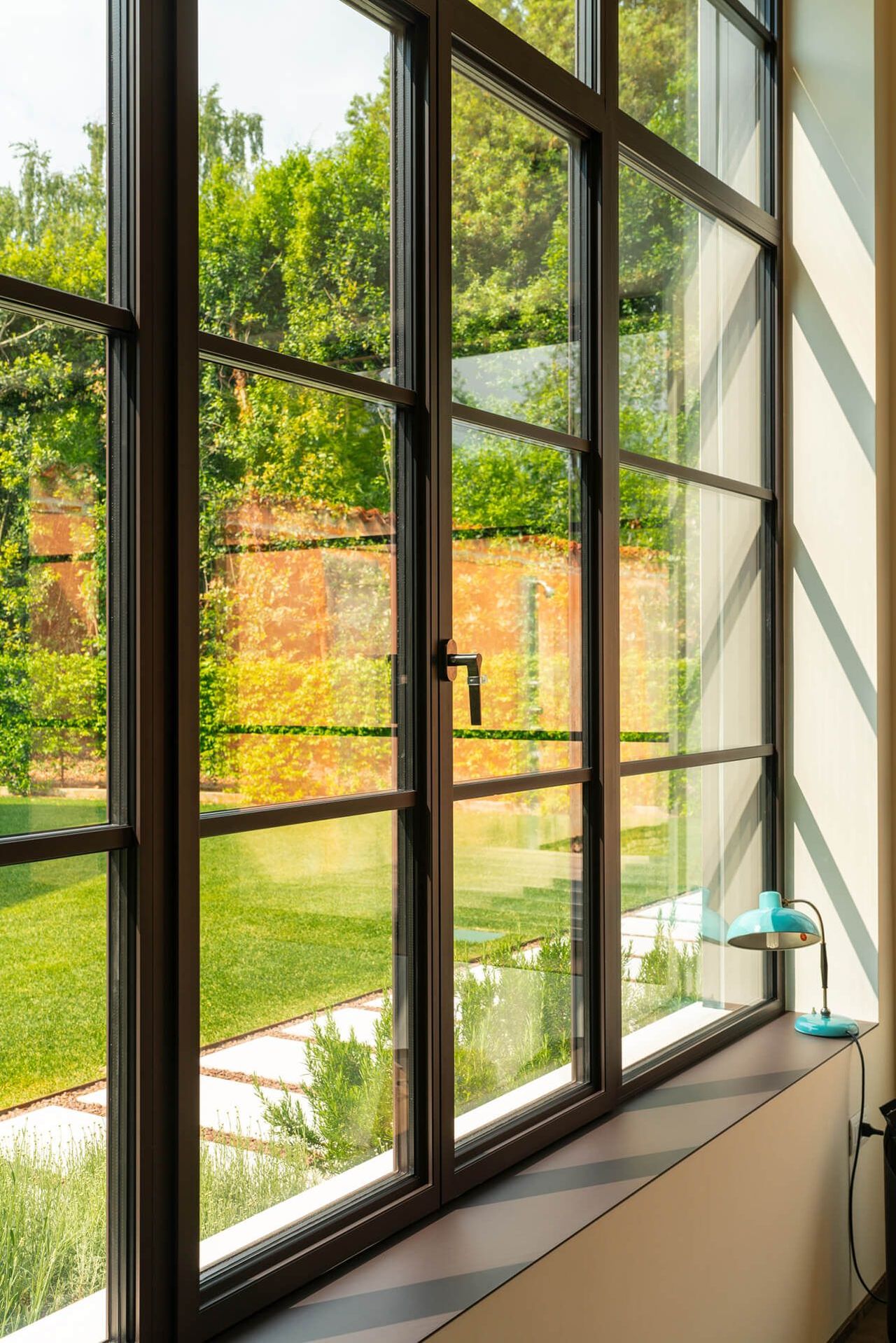 Crystal_DC_House(50)