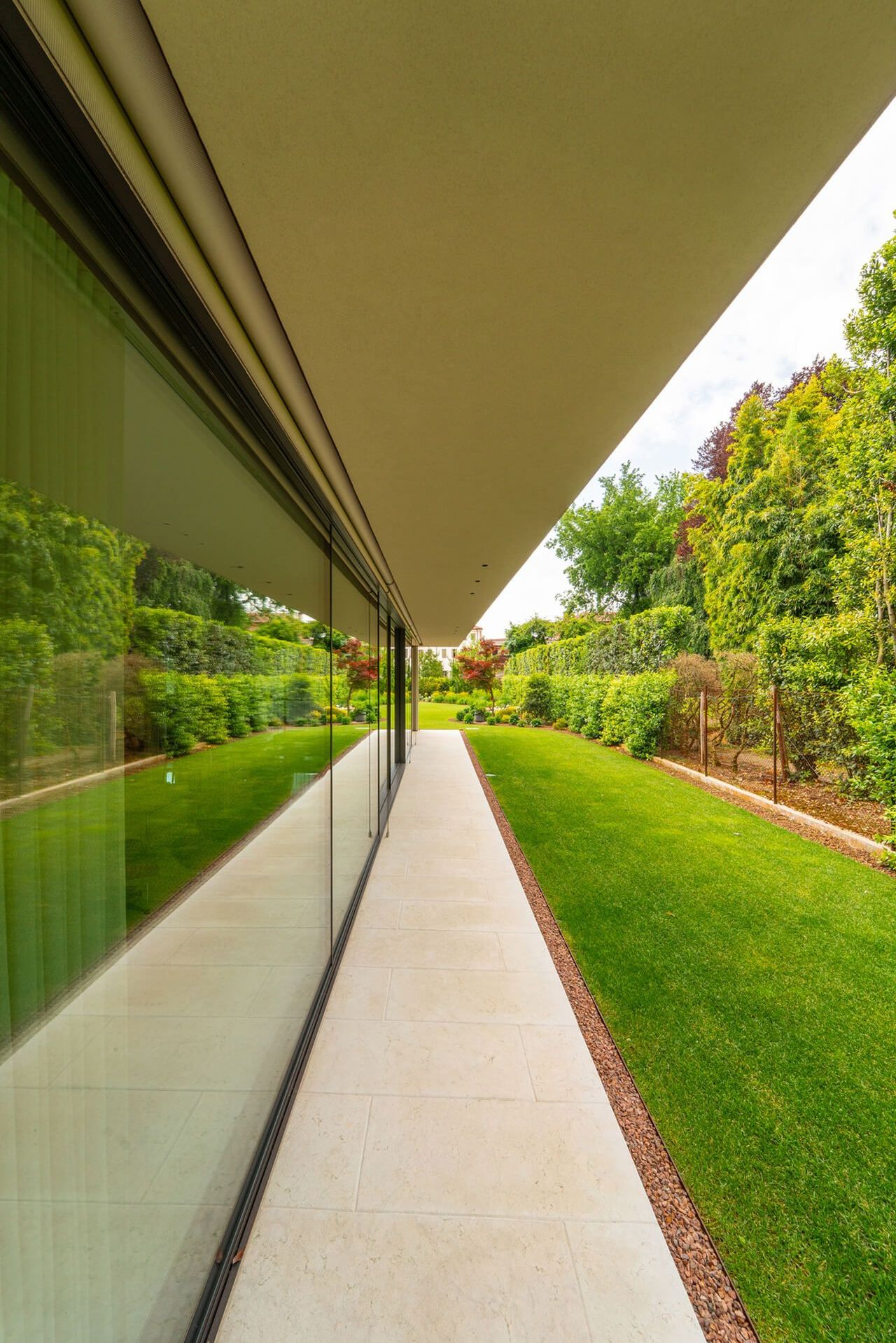 Xtravision_DC_House_02