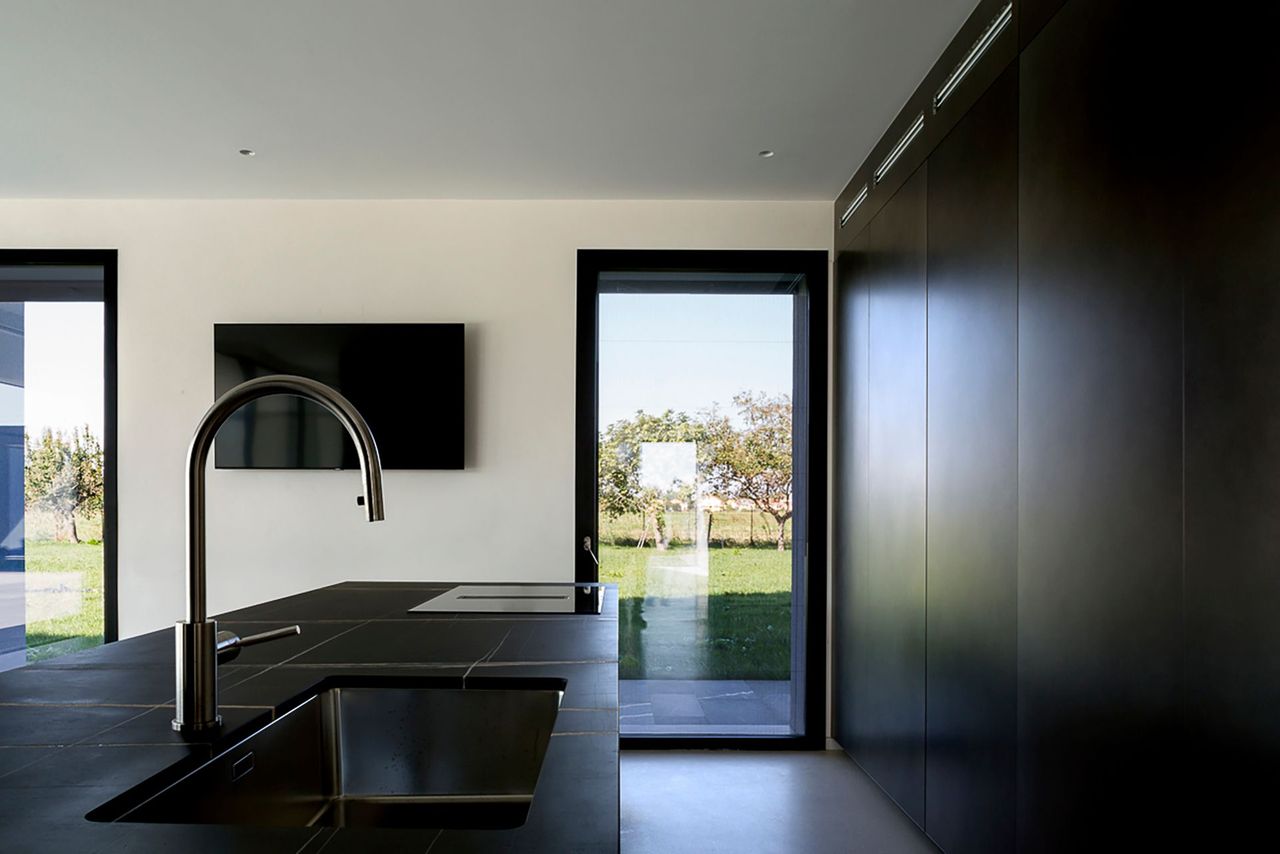 Casa_ZM-Team_Architettura-aluxima(5)