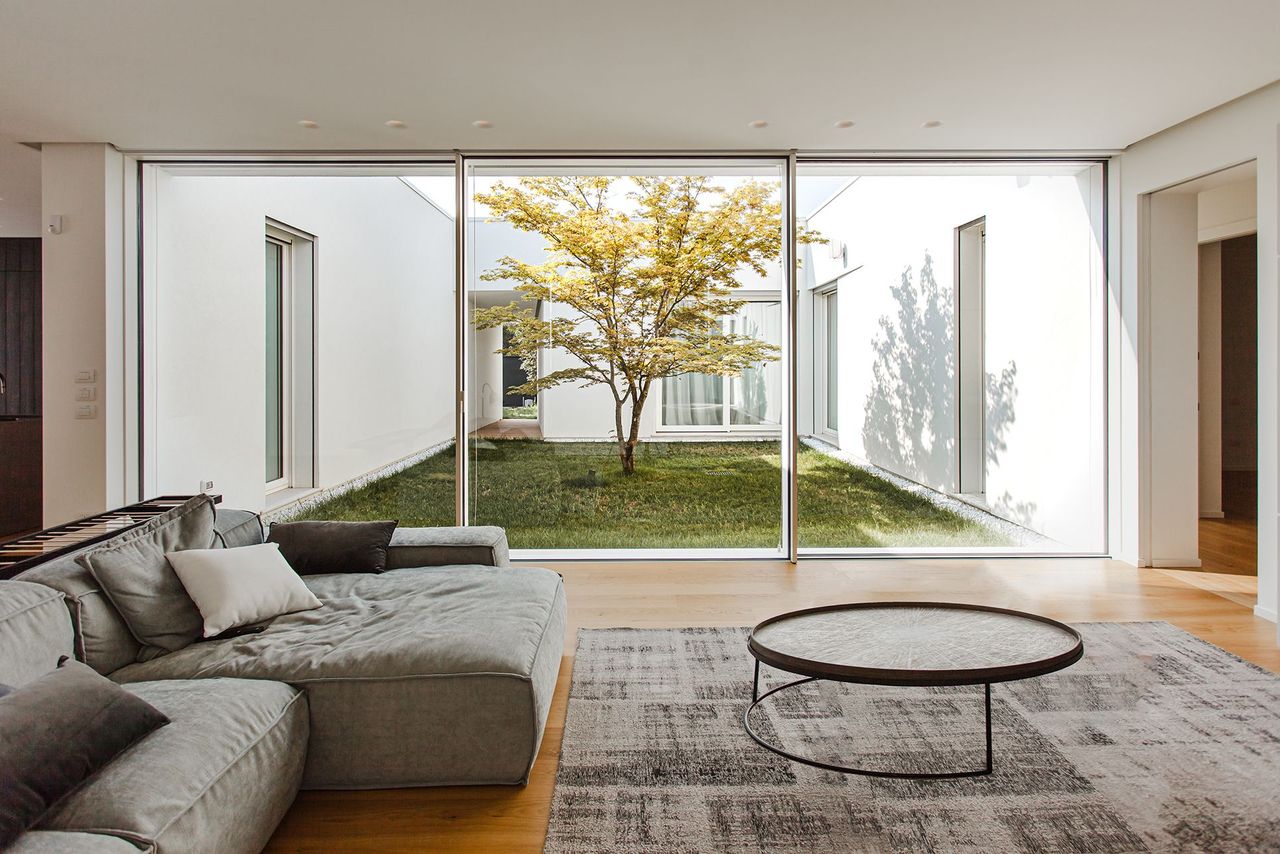 Xtravision_FL_Selvana(7)